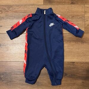 3M Nike Baby Boy Zip Up Logo Track Suit Onsie